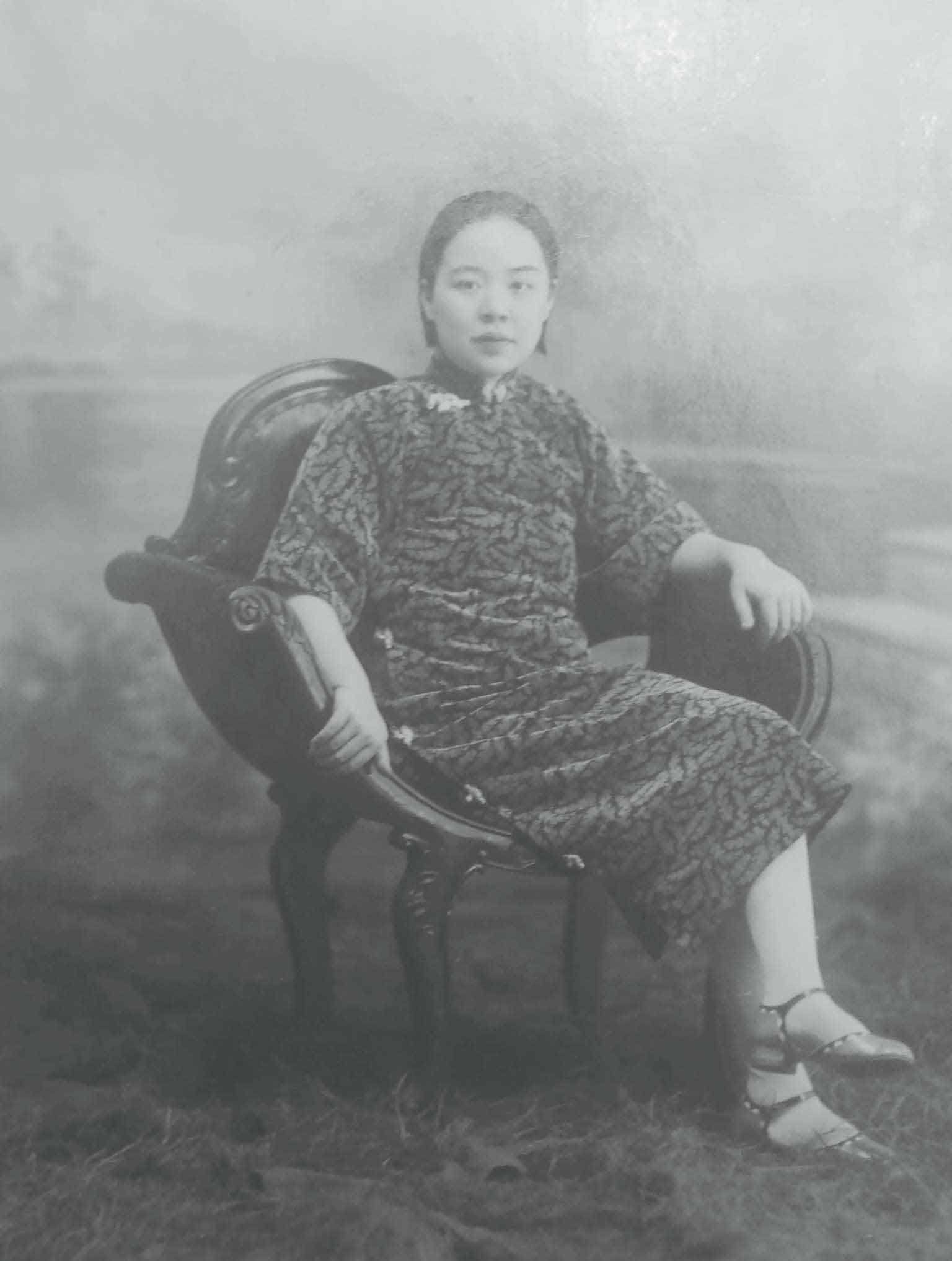 八千里路云和月